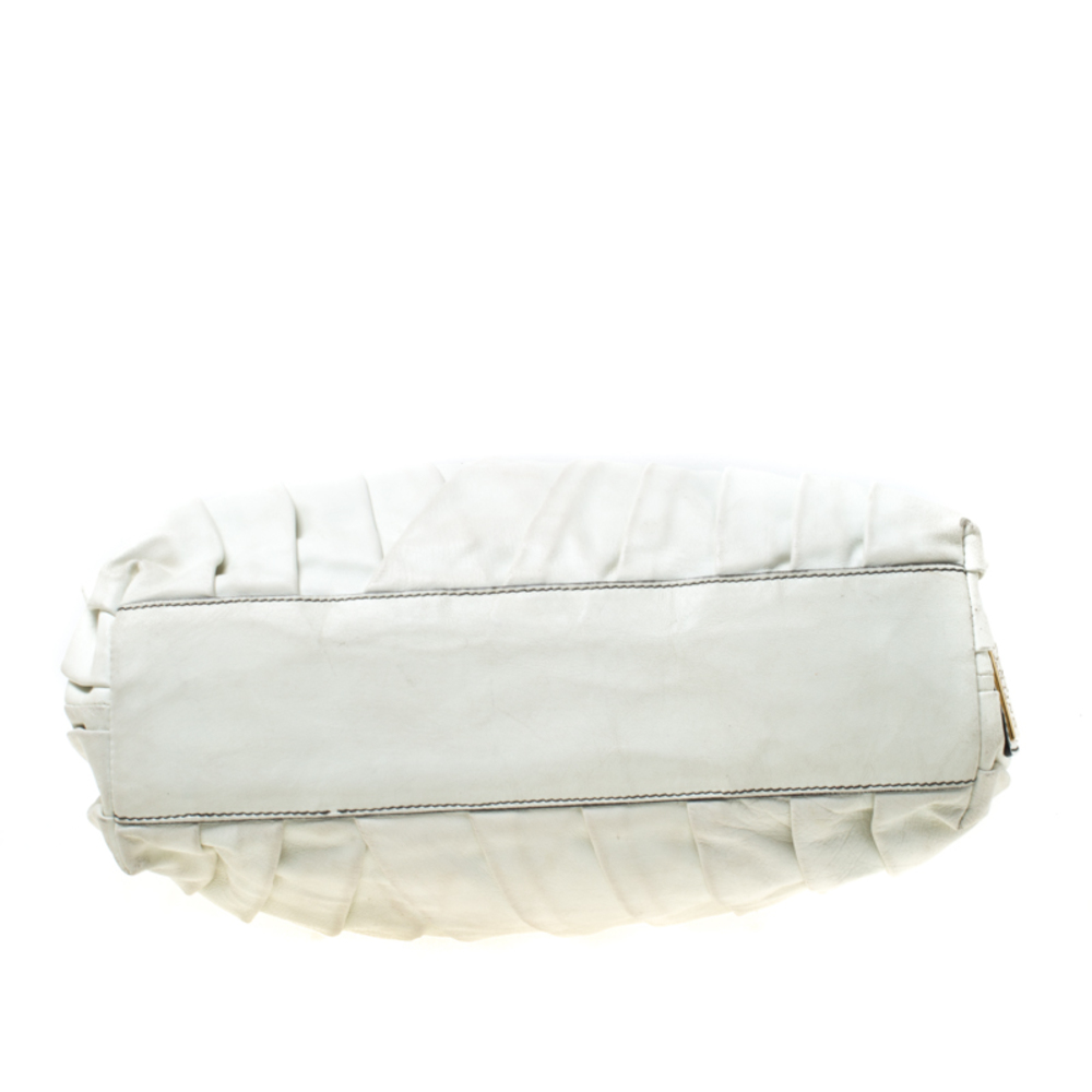 VALENTINO Off White Leather Maison Pintucked Shopper Tote - Picture 6 of 8